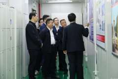 宜春市电子信息产业链招商小分队莅临南宫·体育-南宫(中国)参观调研